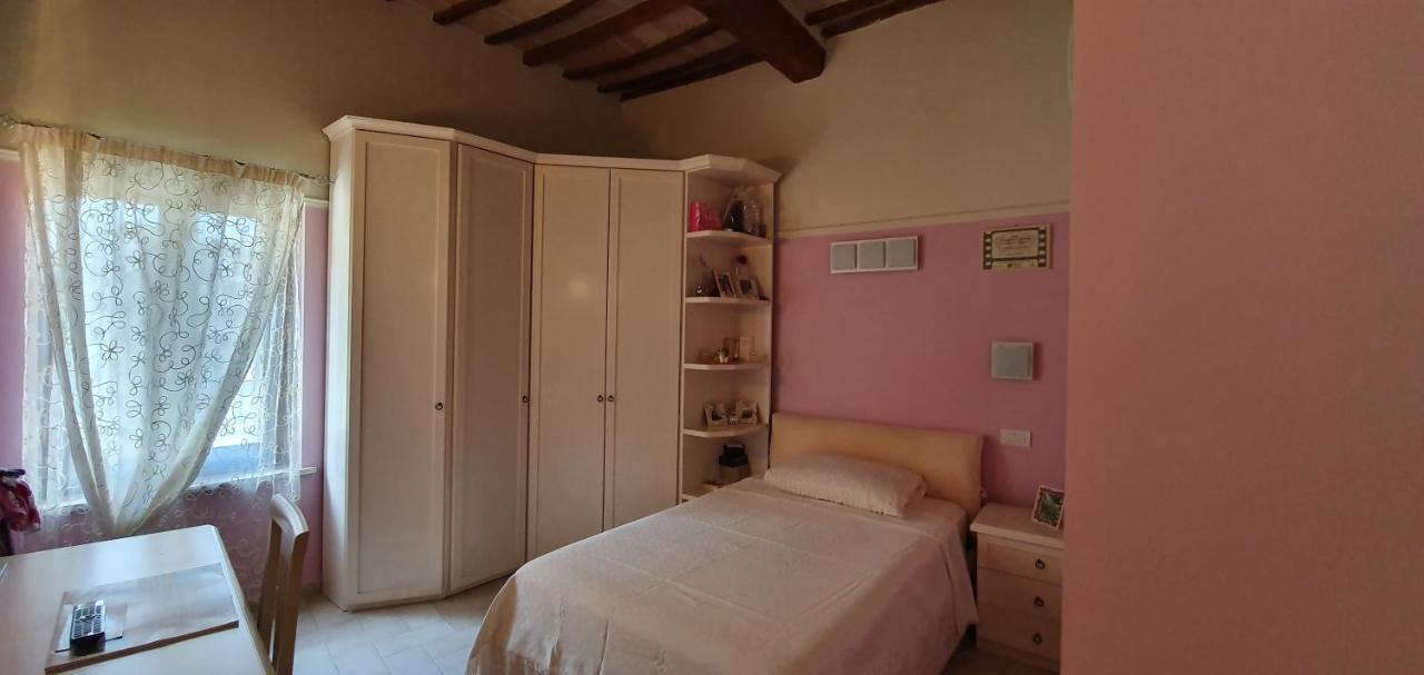 פרוג'ה B&B Serena מראה חיצוני תמונה